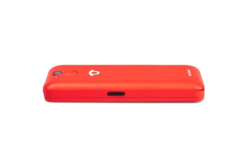 Picture of the right side of the red BlindShell Classic 2. Detail of the side action button.