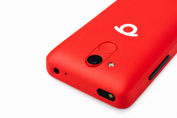 Detail of the SOS button and the sensor and camera